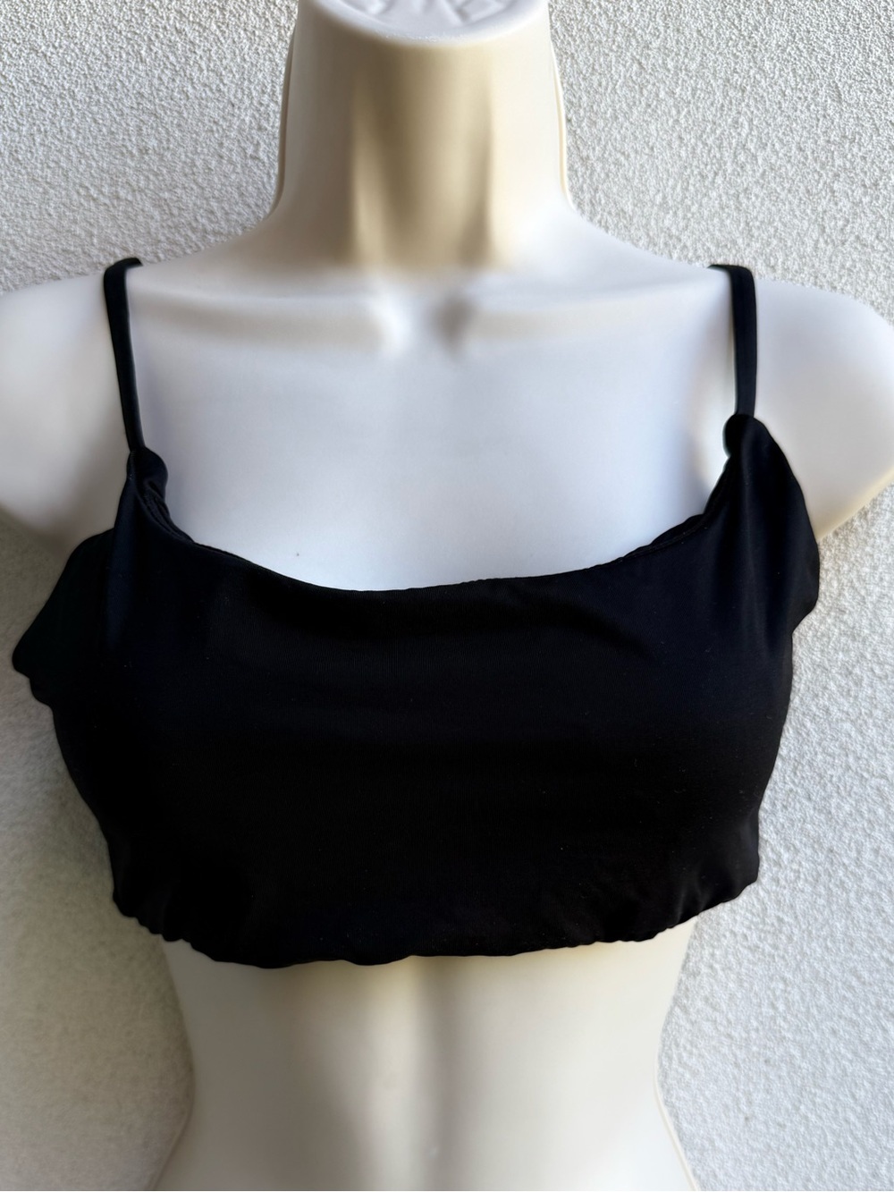 Andie Swim “The Maui Top” Black Bikini top w/ adjustable bra straps small
